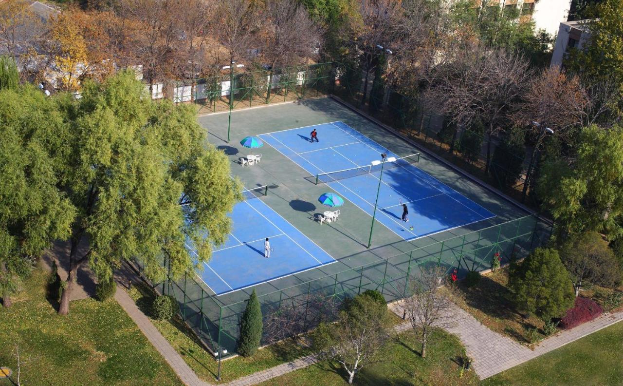 Tennis court: CITIC Hotel Beijing Airport