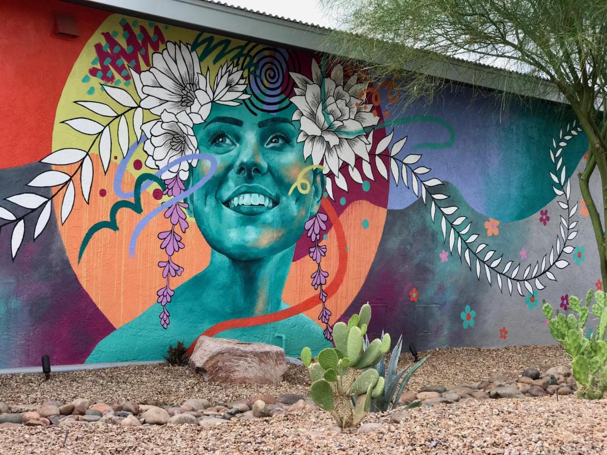 Hotel McCoy Tucson - Art, Coffee, Beer, Wine, Pool — photo 13