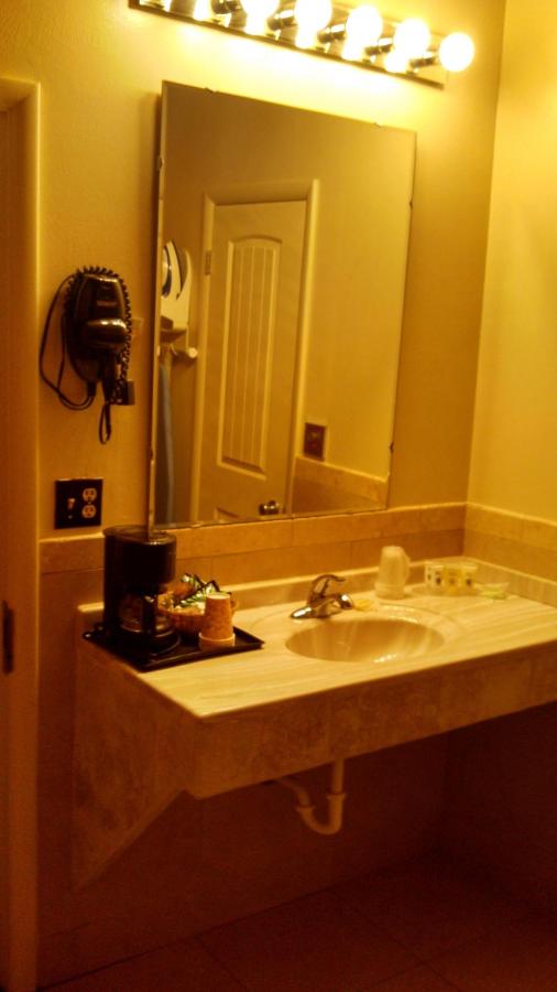 Trails End Motel — photo 7