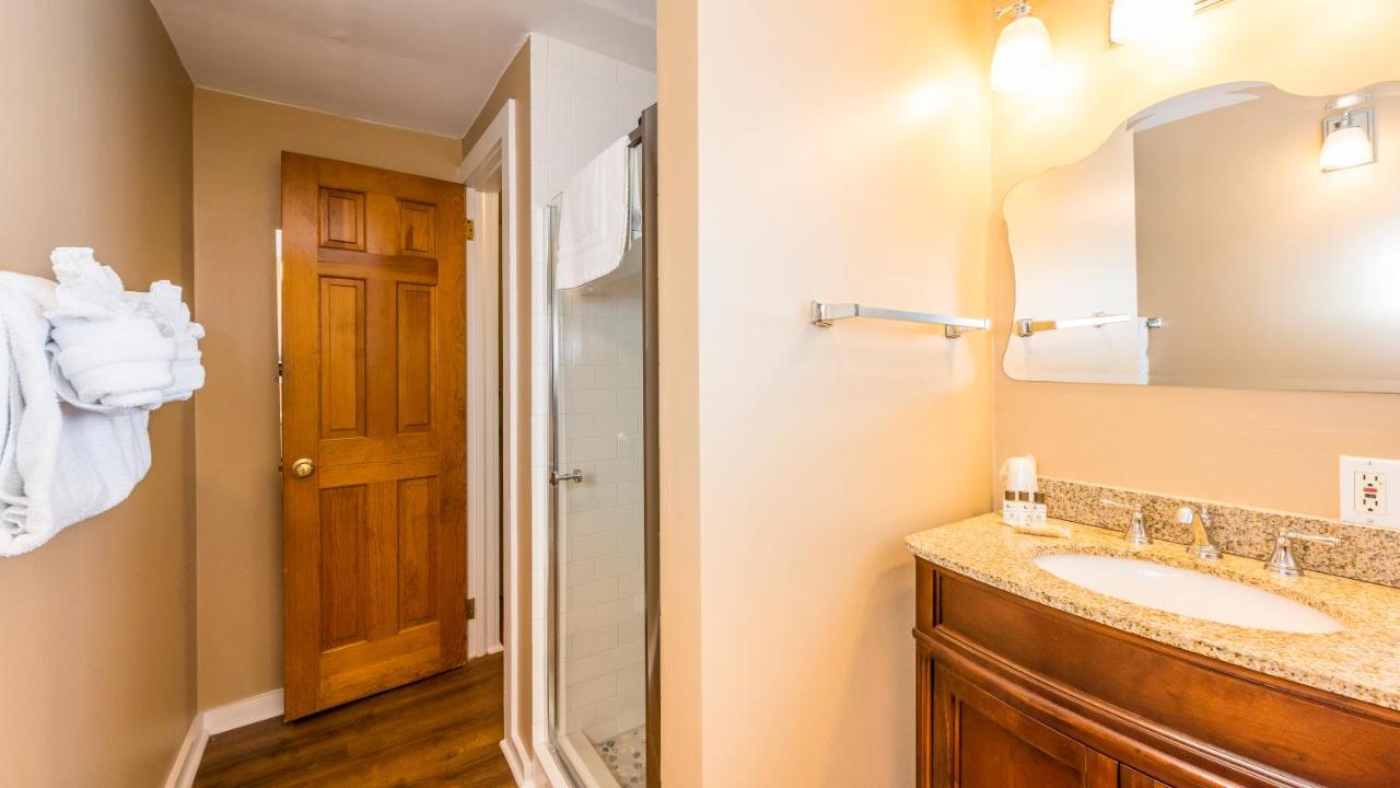 L'Habitation Guesthouse- Adult Exclusive — photo 21