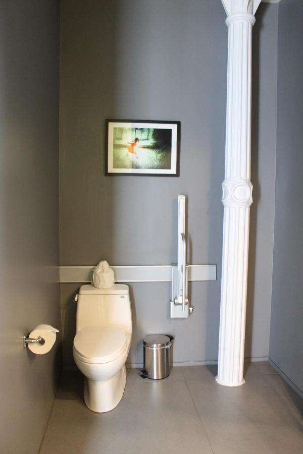 Hotel Gault photo