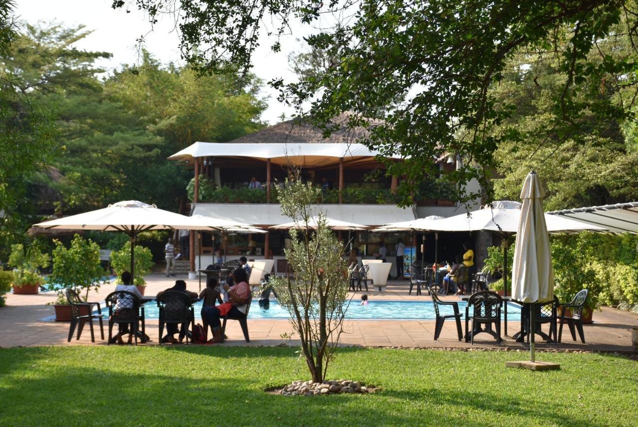 Hotel Club du Lac Tanganyika photo