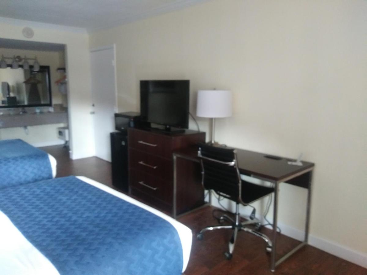 Fairway Inn — photo 10
