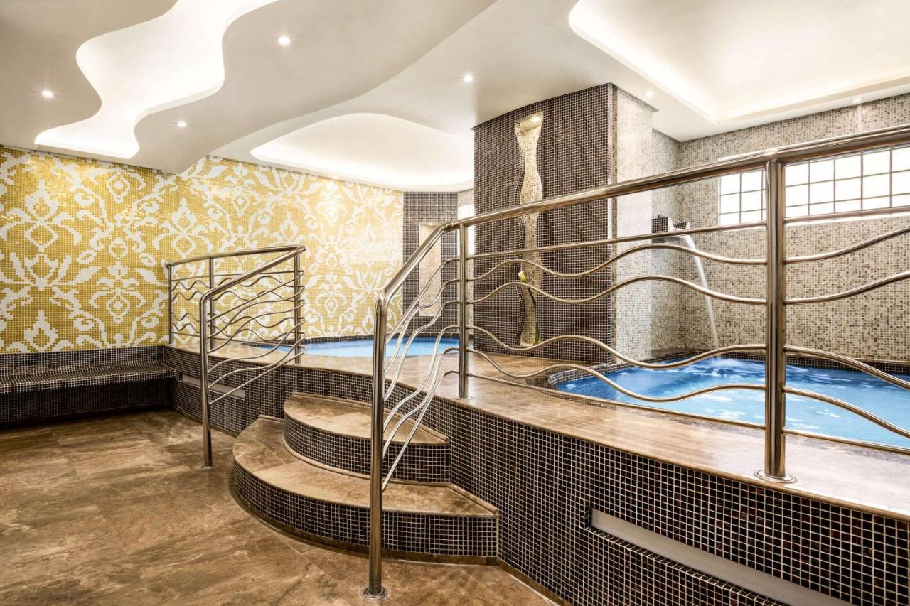 Wyndham Garden Manama photo