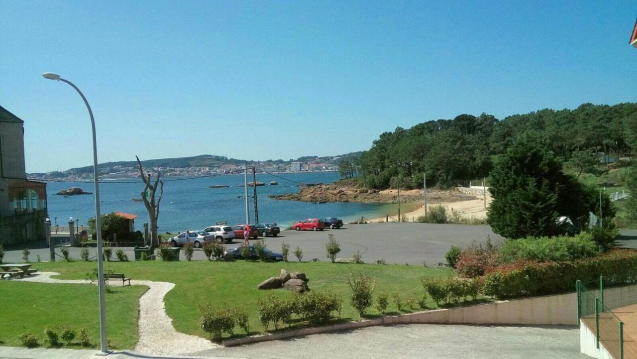 Apartamento en primera línea de playa, Ribeira, Spain ...