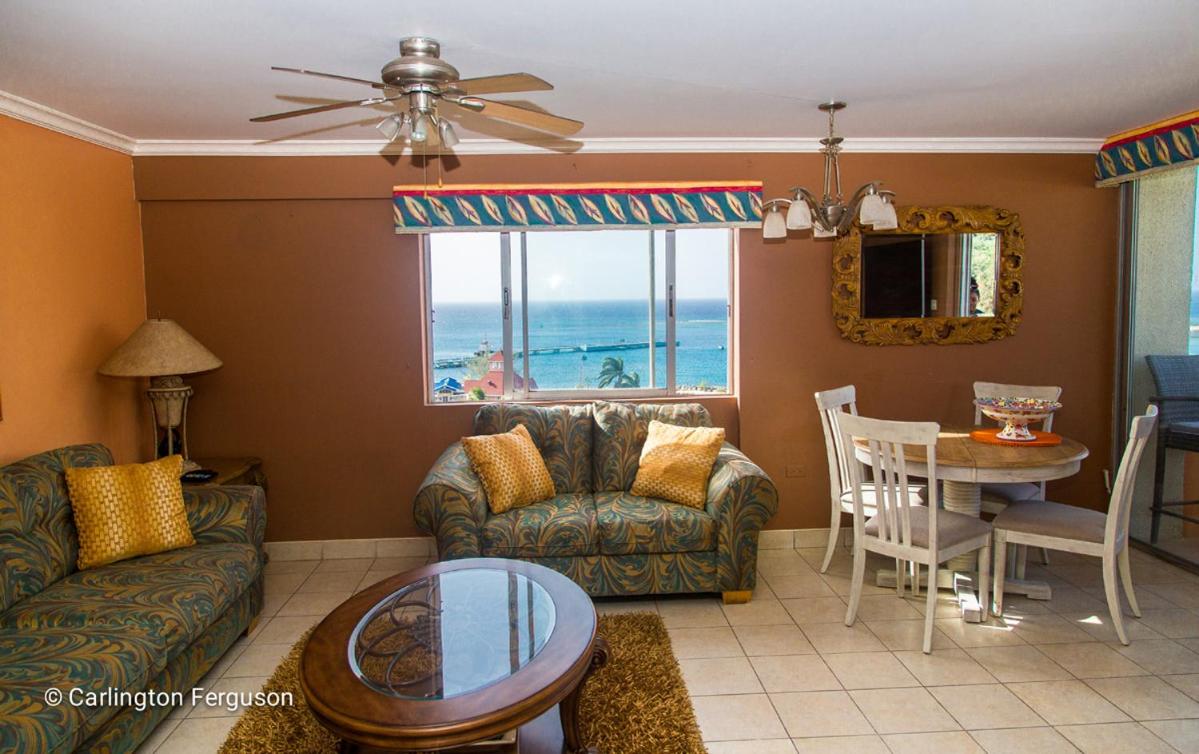 Turtle Beach Towers - 5