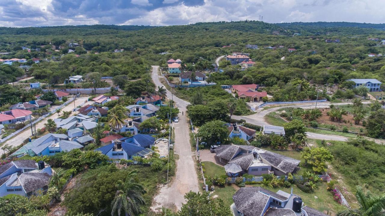 Beach Palms Villa - 2