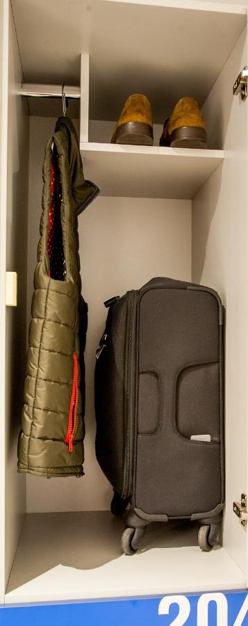 izZzleep Aeropuerto Terminal 2 - 4