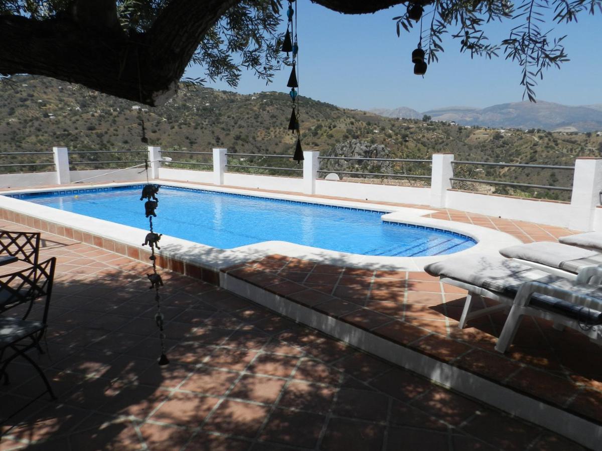 Viva España, Comares – Precios 2022 actualizados
