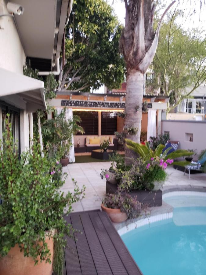 Spa hotel: Point B Guest House
