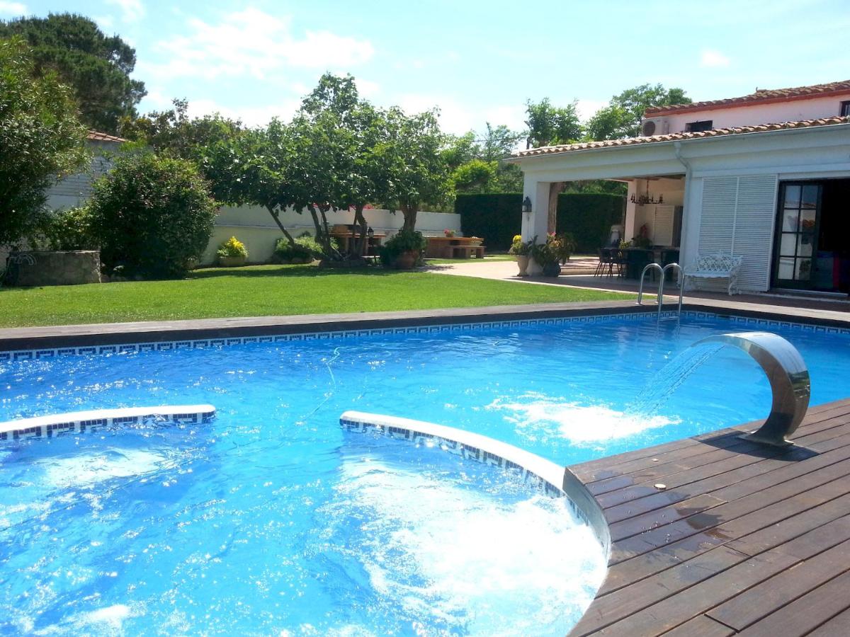 Villa MAS SIBILS, ESPECTACULAR MASIA CON PISCINA PRIVADA Y ...