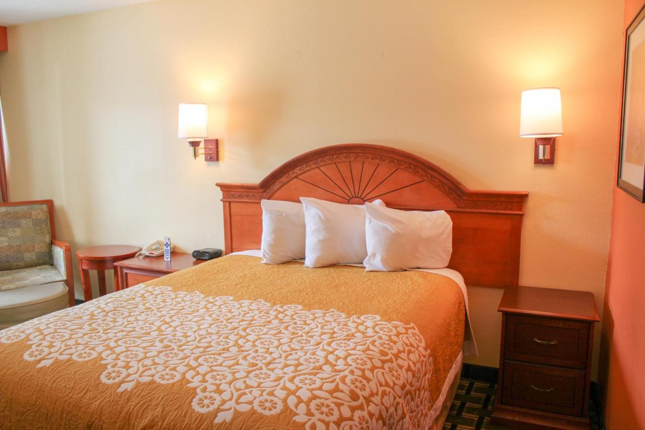 Guardian Inn & Suites — photo 11