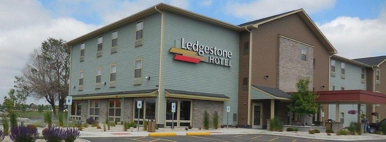 Ledgestone Suites Hotel Billings — photo 4
