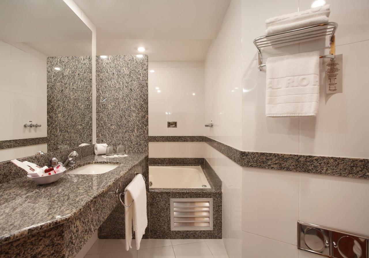 Scorial Rio Hotel - 3