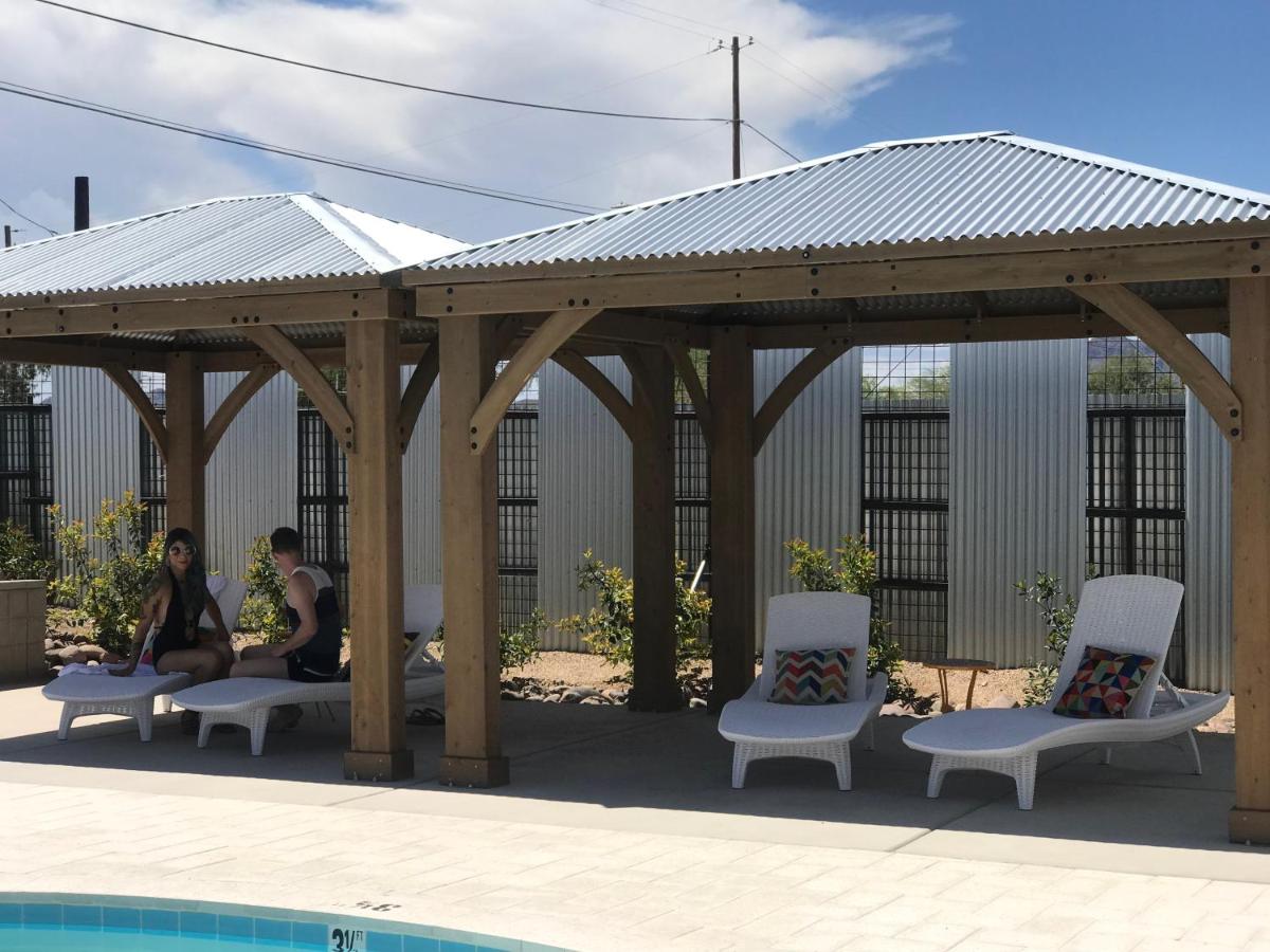 Hotel McCoy Tucson - Art, Coffee, Beer, Wine, Pool — photo 21