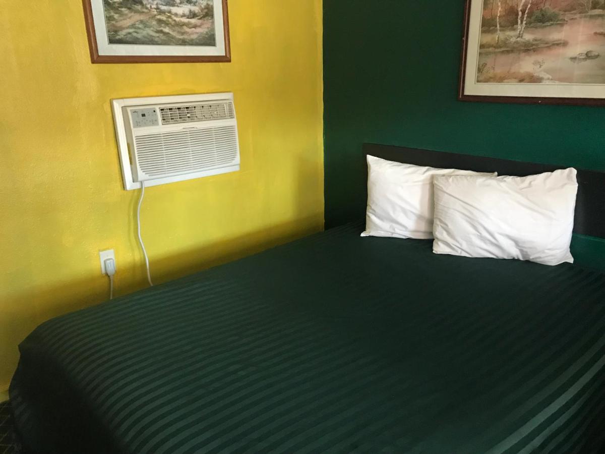 Cooper Inn — photo 15