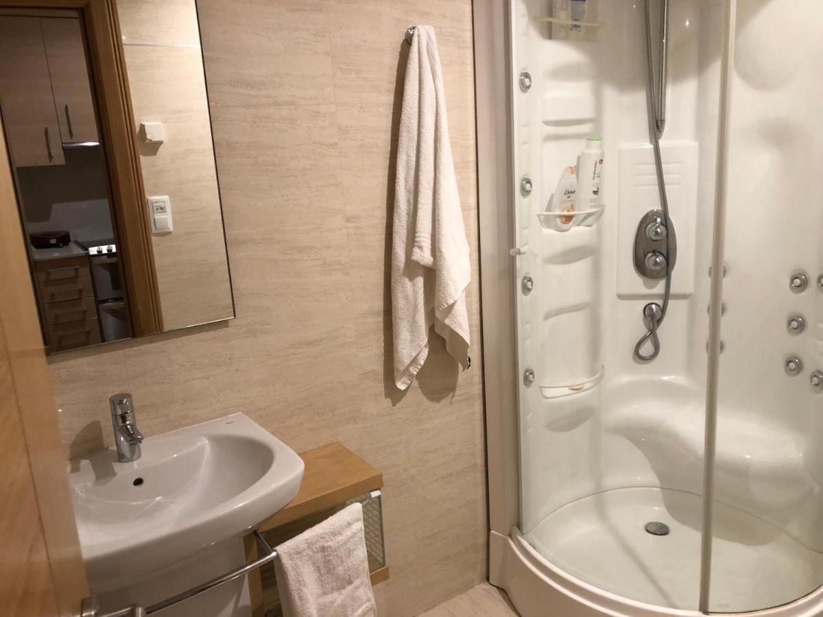 Céntrico Apartamento. Parking incl., Vigo – Updated 2022 Prices