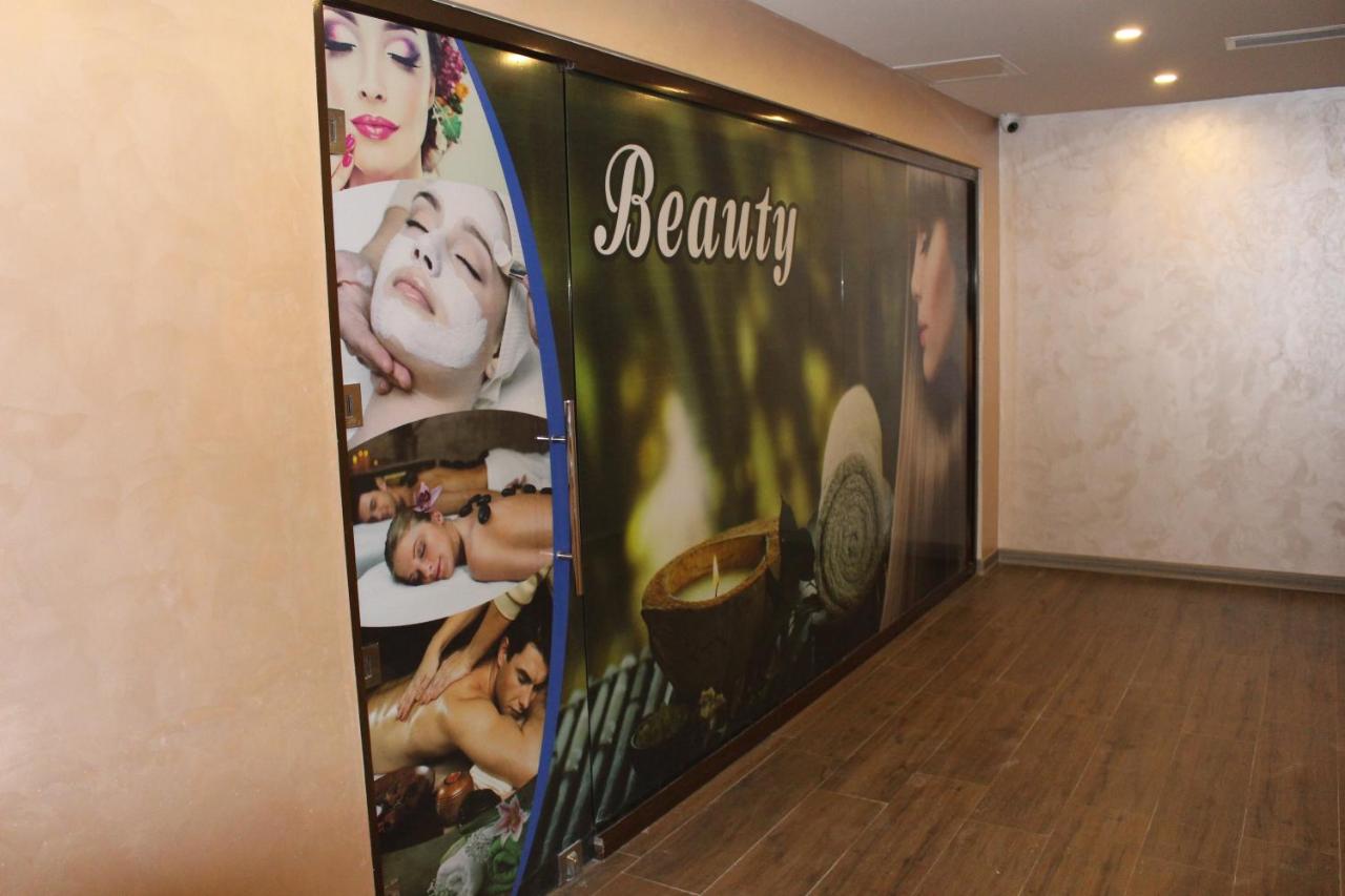 Sky Hotel Baku photo