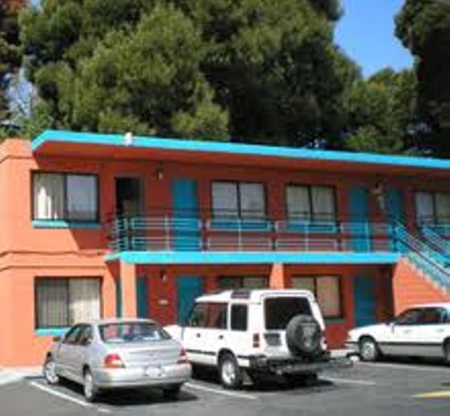 Budget Inn — photo 5