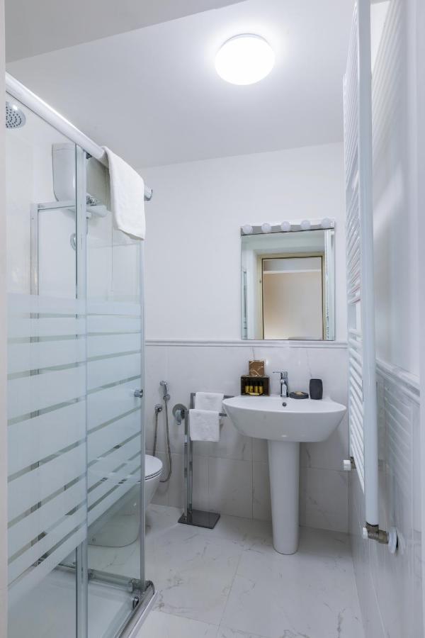 VRooms All'Angolo Del Duomo - 3