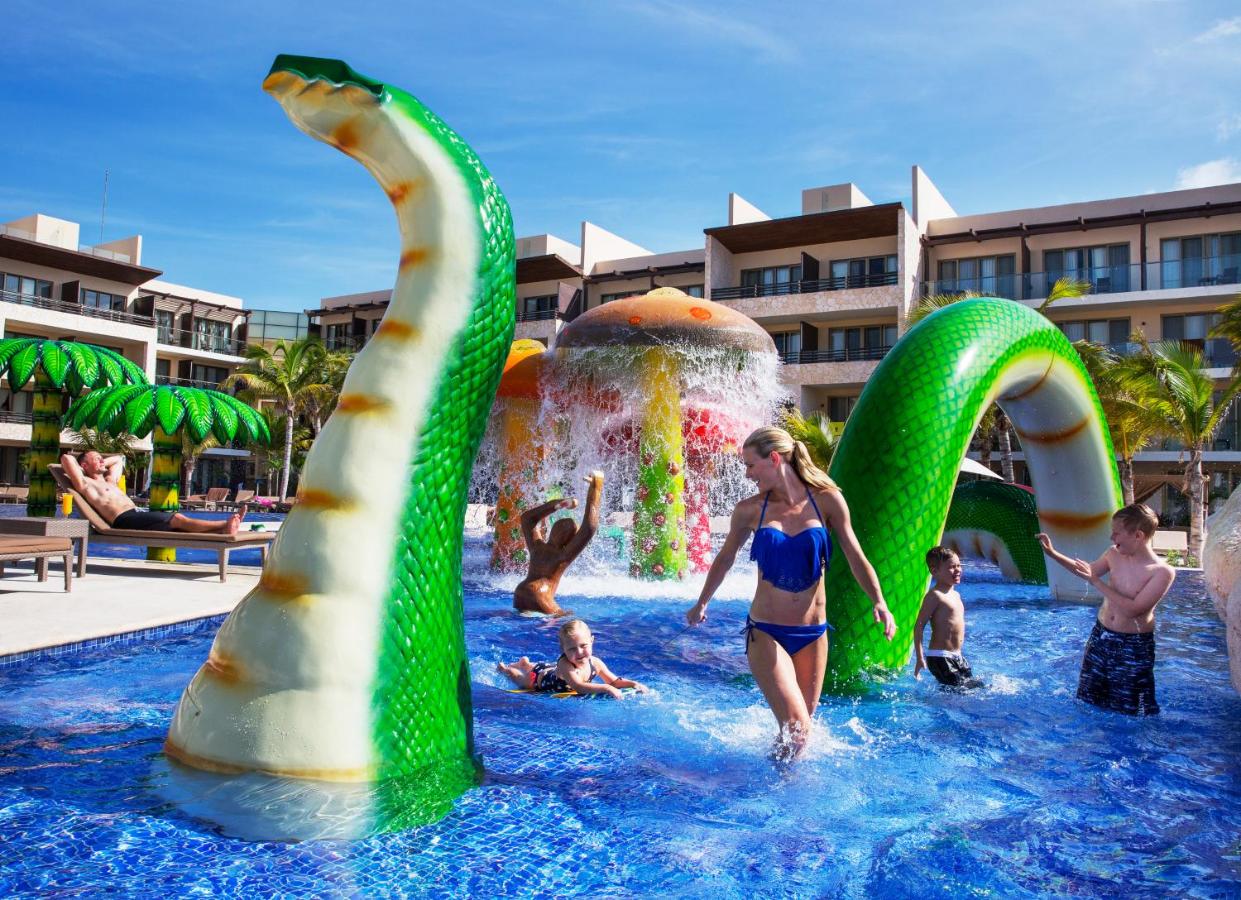 Royalton Riviera Cancun, An Autograph Collection All-Inclusive Resort & Casino photo