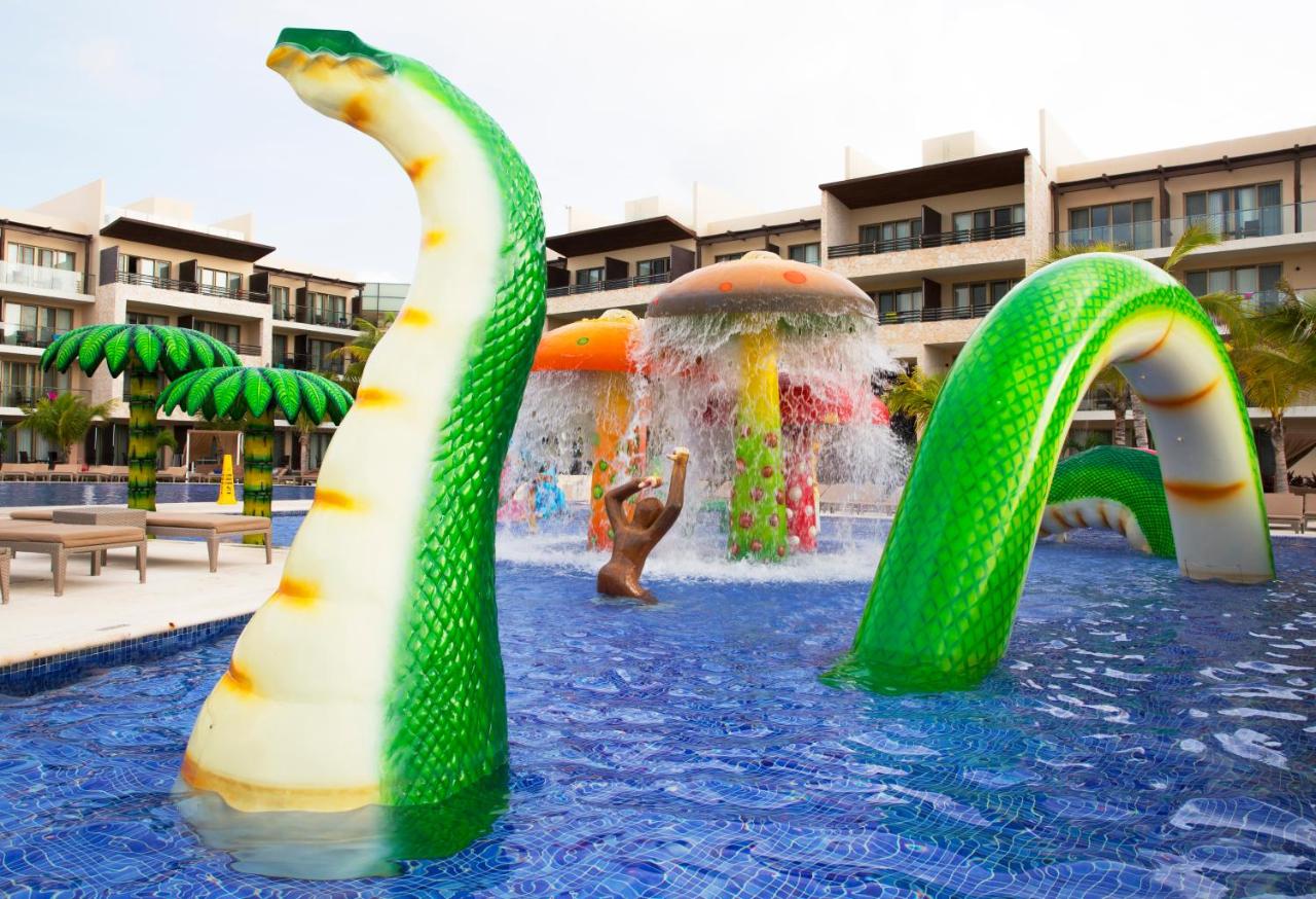 Royalton Riviera Cancun, An Autograph Collection All-Inclusive Resort & Casino photo