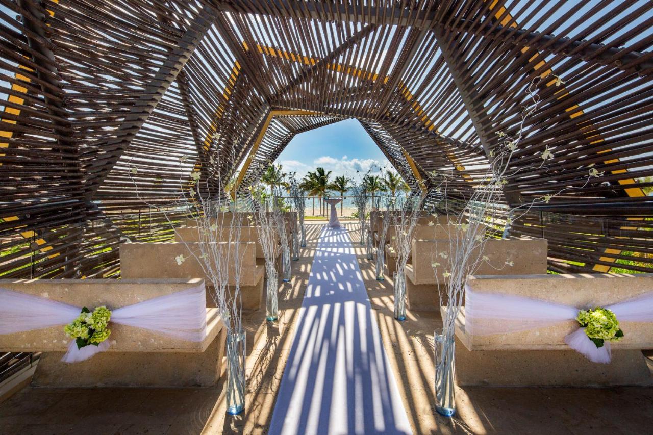 Royalton Riviera Cancun, An Autograph Collection All-Inclusive Resort & Casino photo