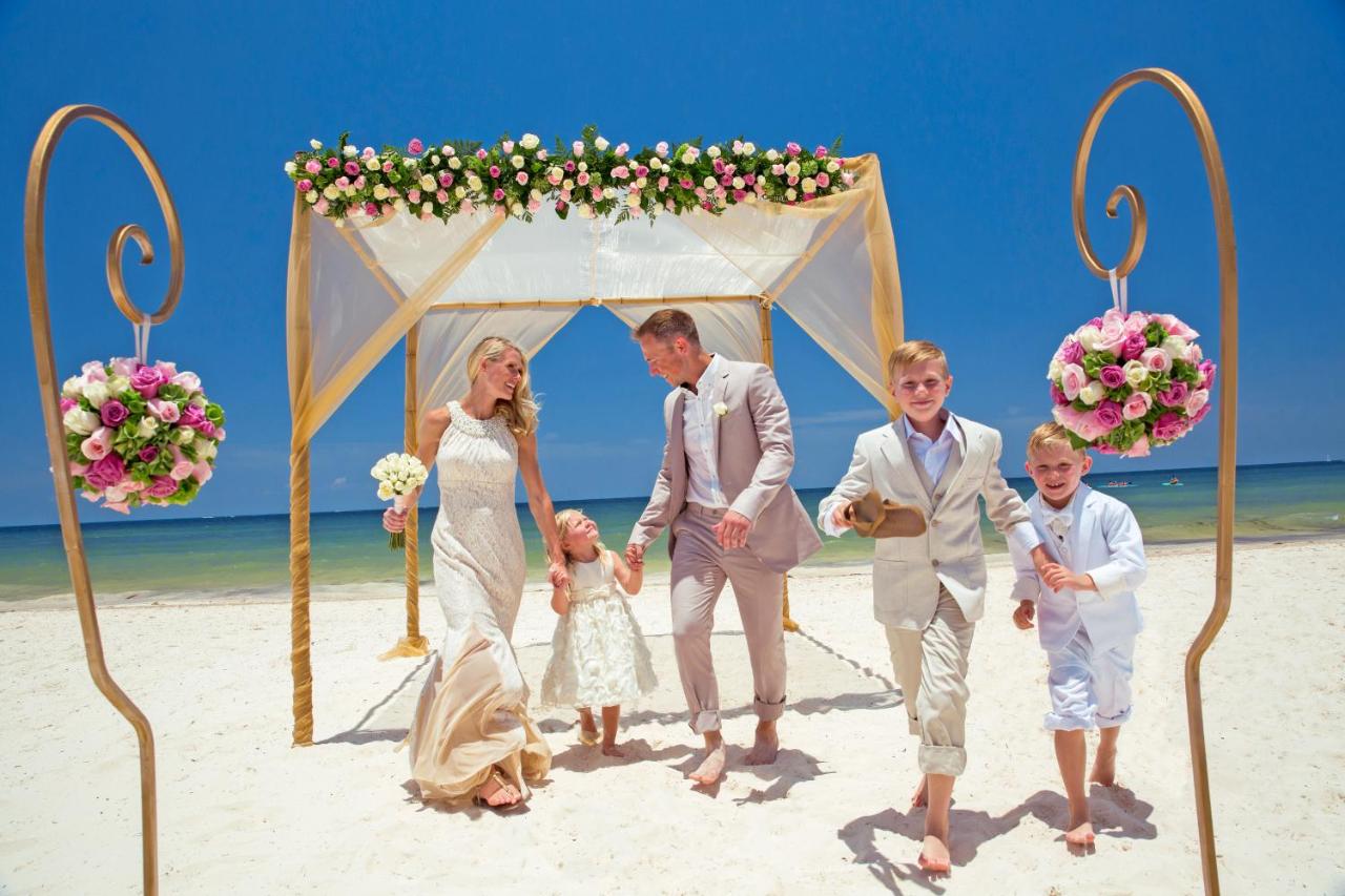 Royalton Riviera Cancun, An Autograph Collection All-Inclusive Resort & Casino photo
