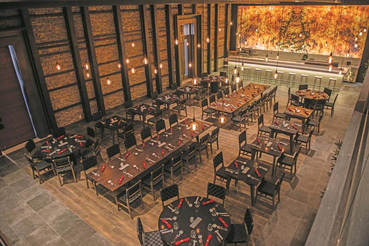 Royalton Riviera Cancun, An Autograph Collection All-Inclusive Resort & Casino photo
