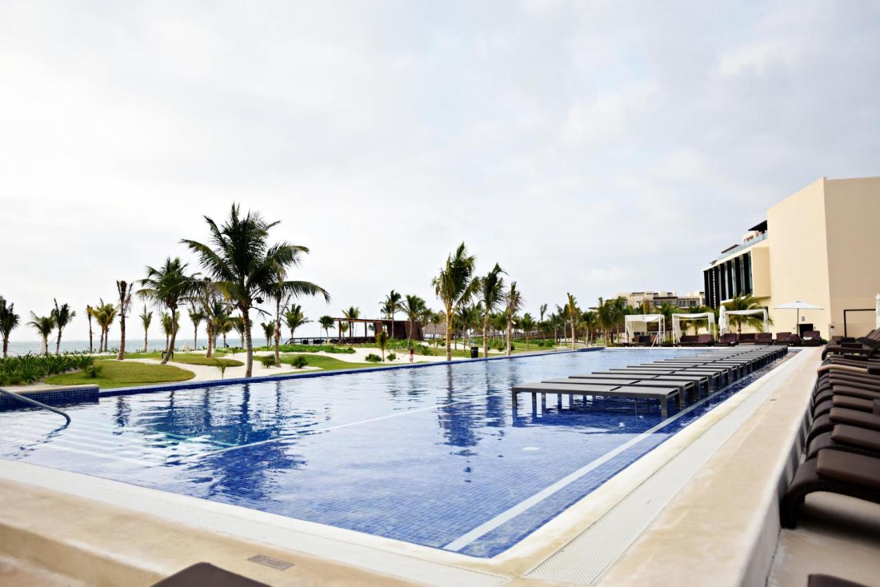 Royalton Riviera Cancun, An Autograph Collection All-Inclusive Resort & Casino photo