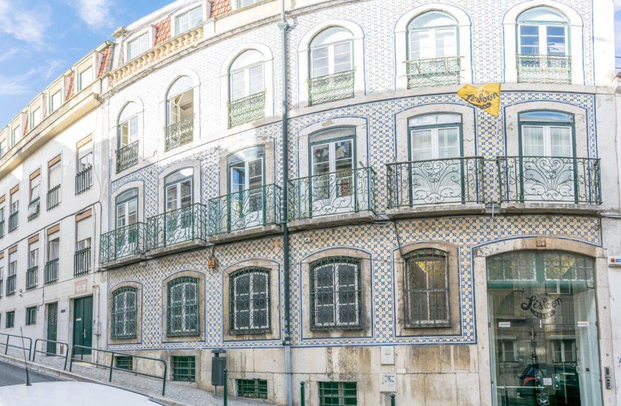 Back to Lisbon Hostel - 2