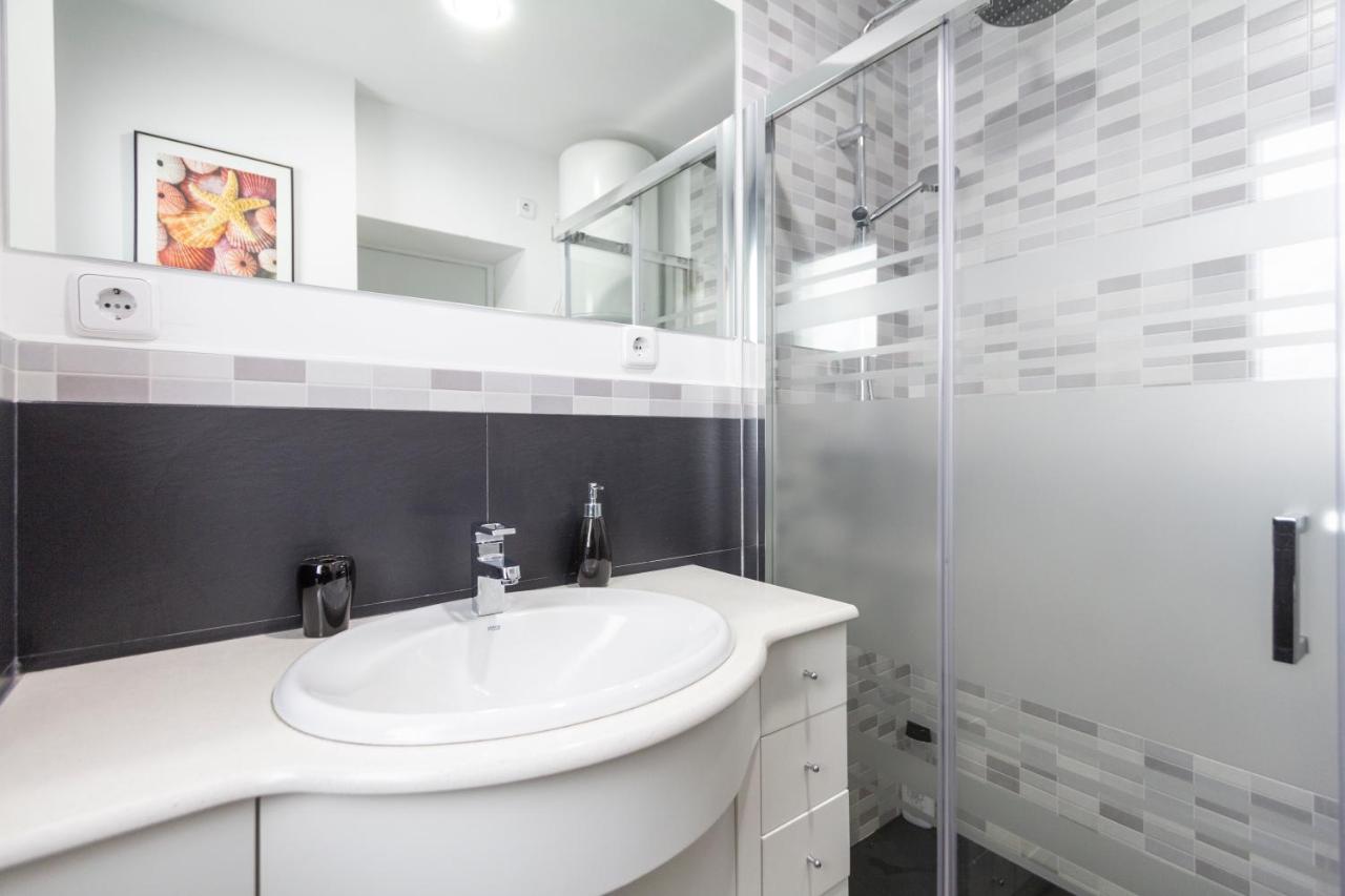 Chueca Apartment by Rentalis, Madrid – Updated 2022 Prices