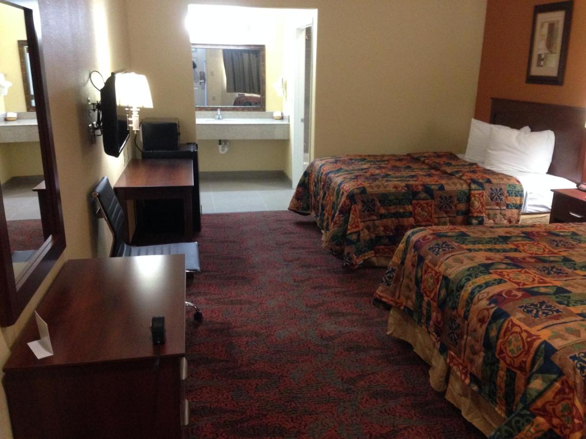 Executive Inn — photo 10