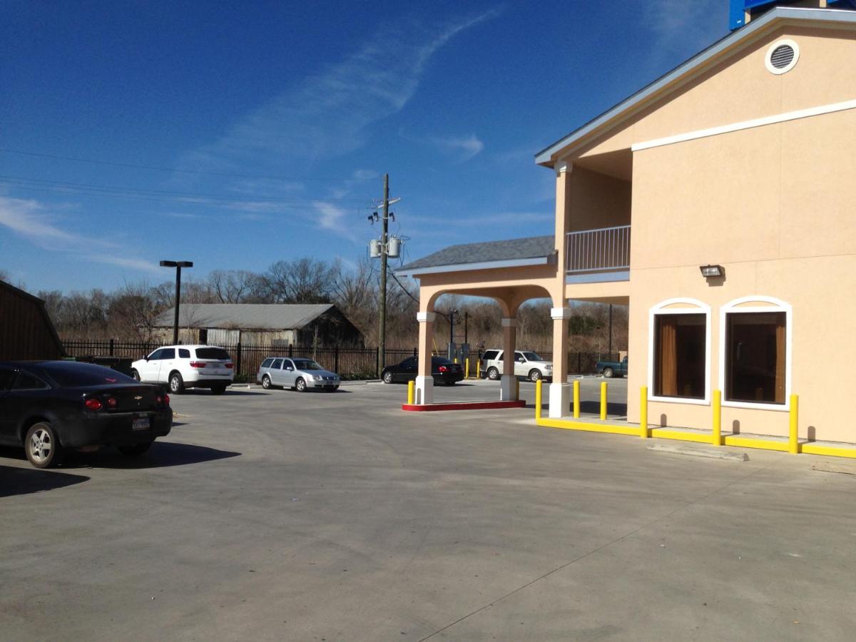 Executive Inn — photo 12