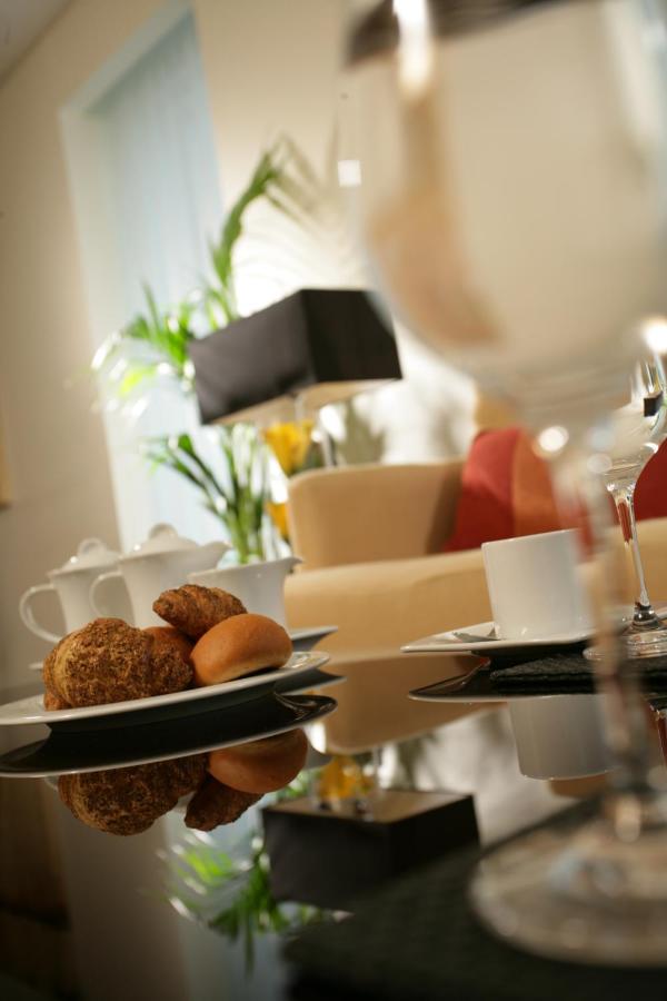 La Suite Dubai Hotel & Apartments photo
