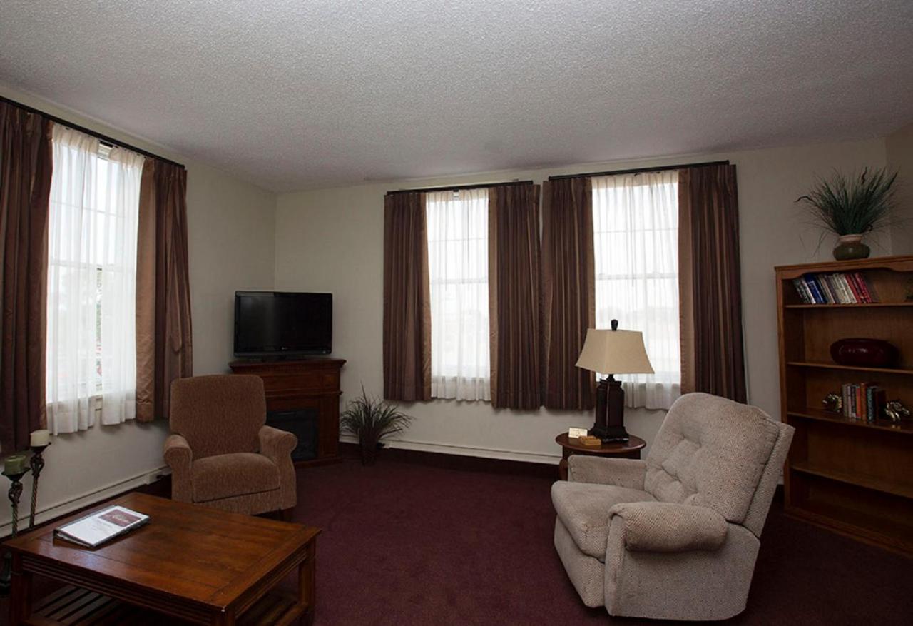 Arrow Hotel — photo 16