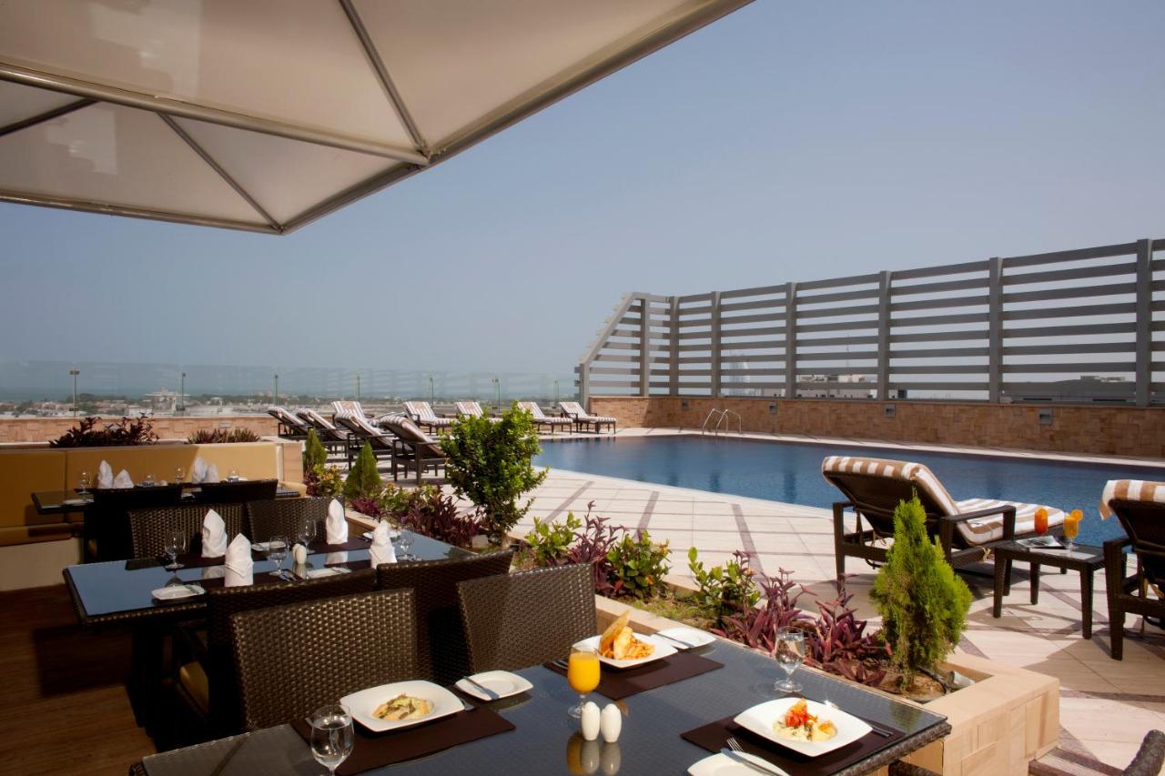 La Suite Dubai Hotel & Apartments photo