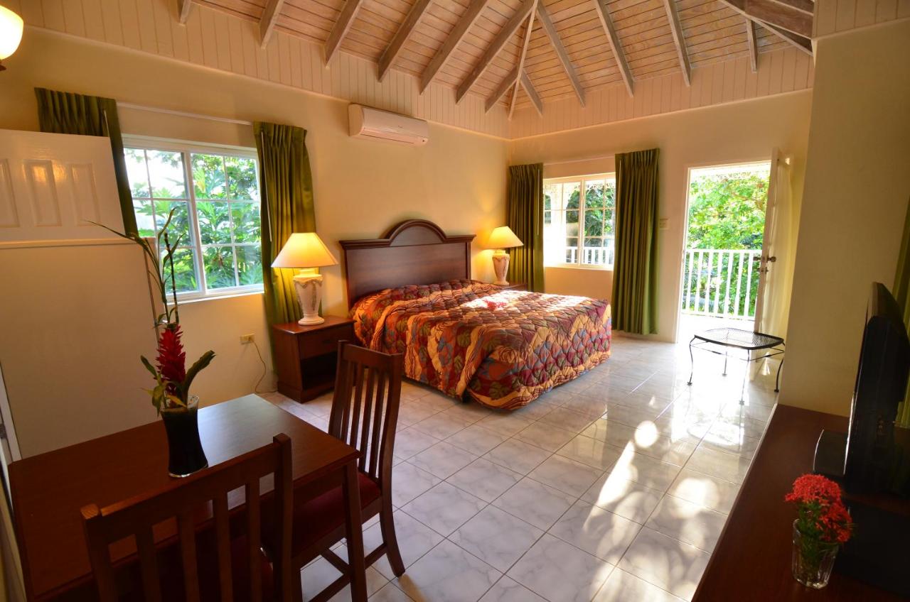 Tropical Lagoon Resort - 4