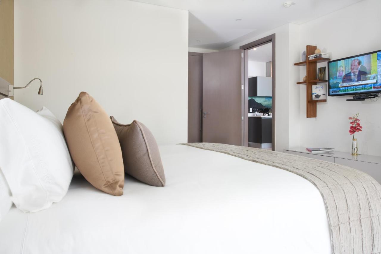Hotel 100 Luxury Suites by Preferred photo