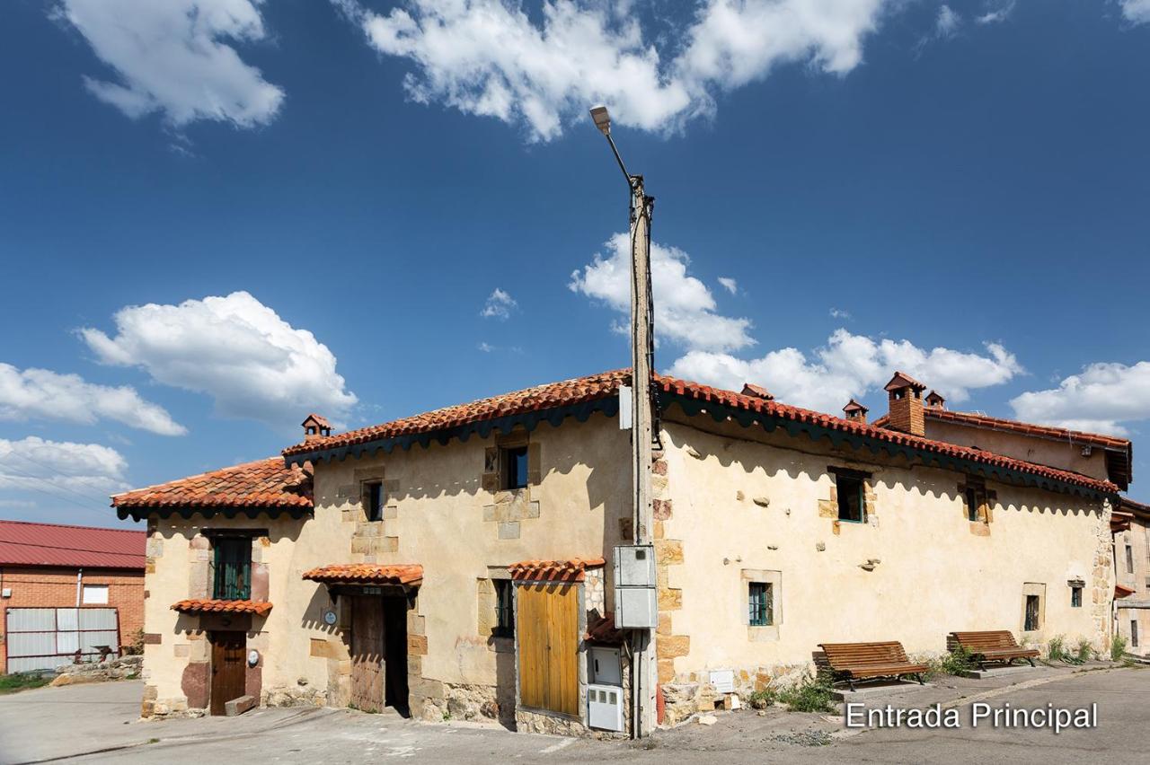 El Valle Perdido Casas Rurales (España Revelillas) - Booking.com
