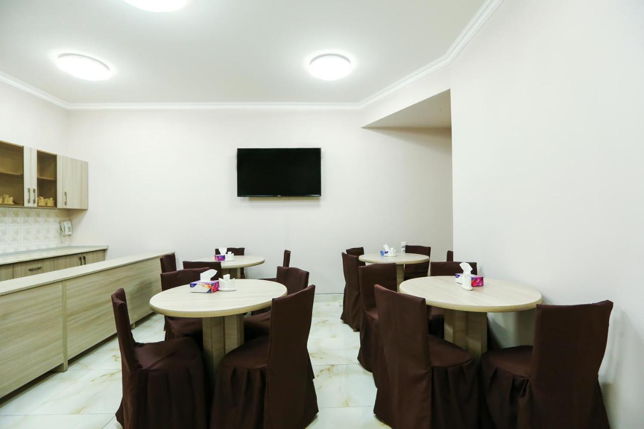 Alba Hotel Yerevan photo