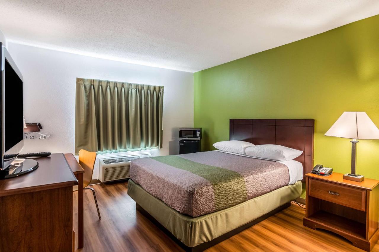 Budget Motor Inn - Petersburg / Fort Lee — photo 5