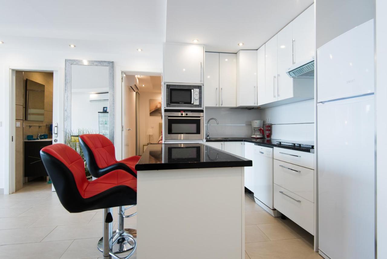 Seashore Bungalow Stunning - 2