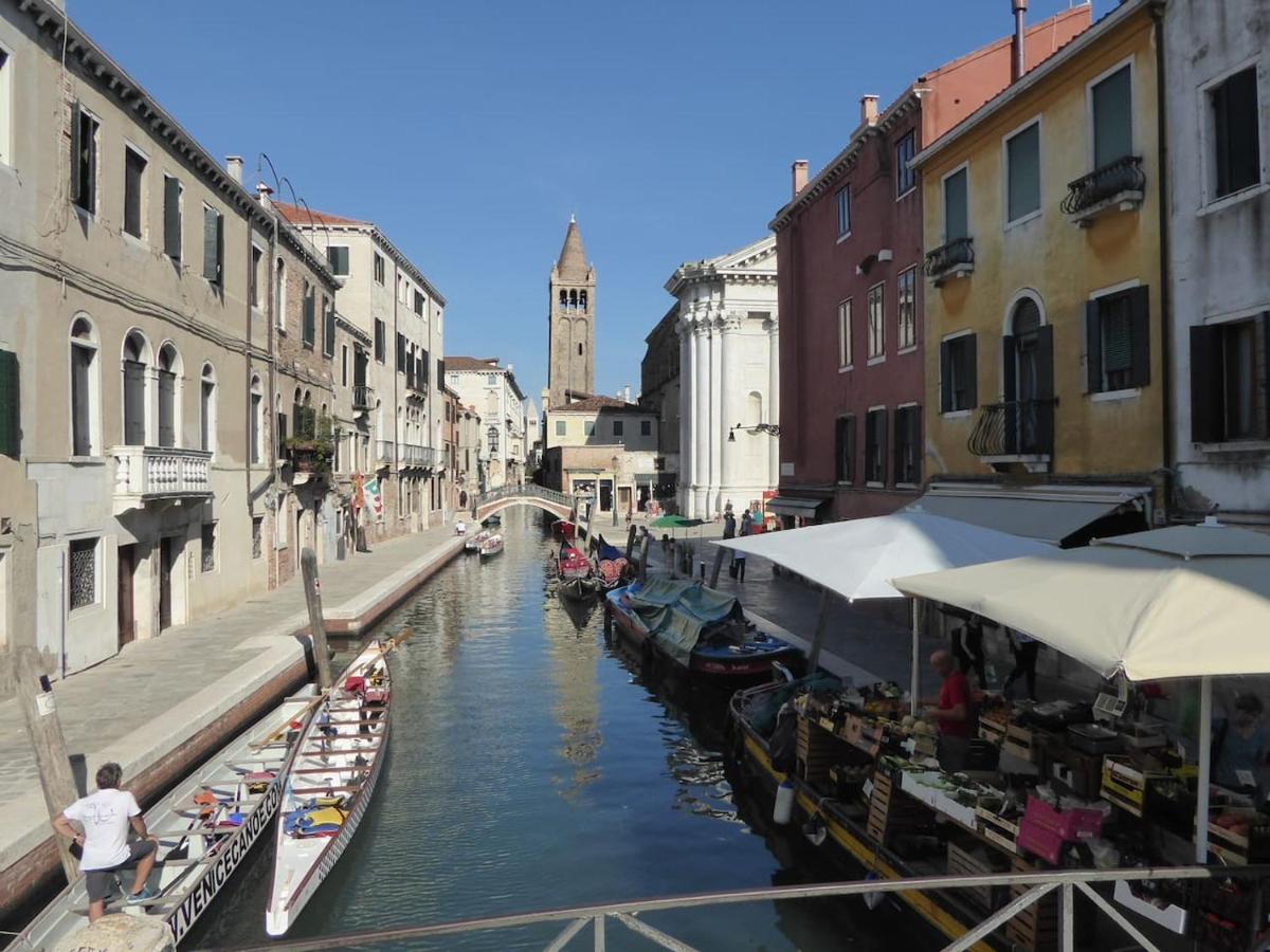Sestiere Dorsoduro Venezia, a due passi dal ponte dei Pugni