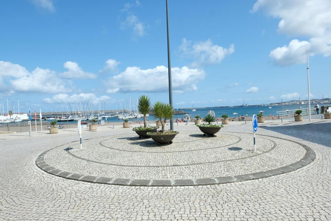 Beach: Royal Beach Hostel