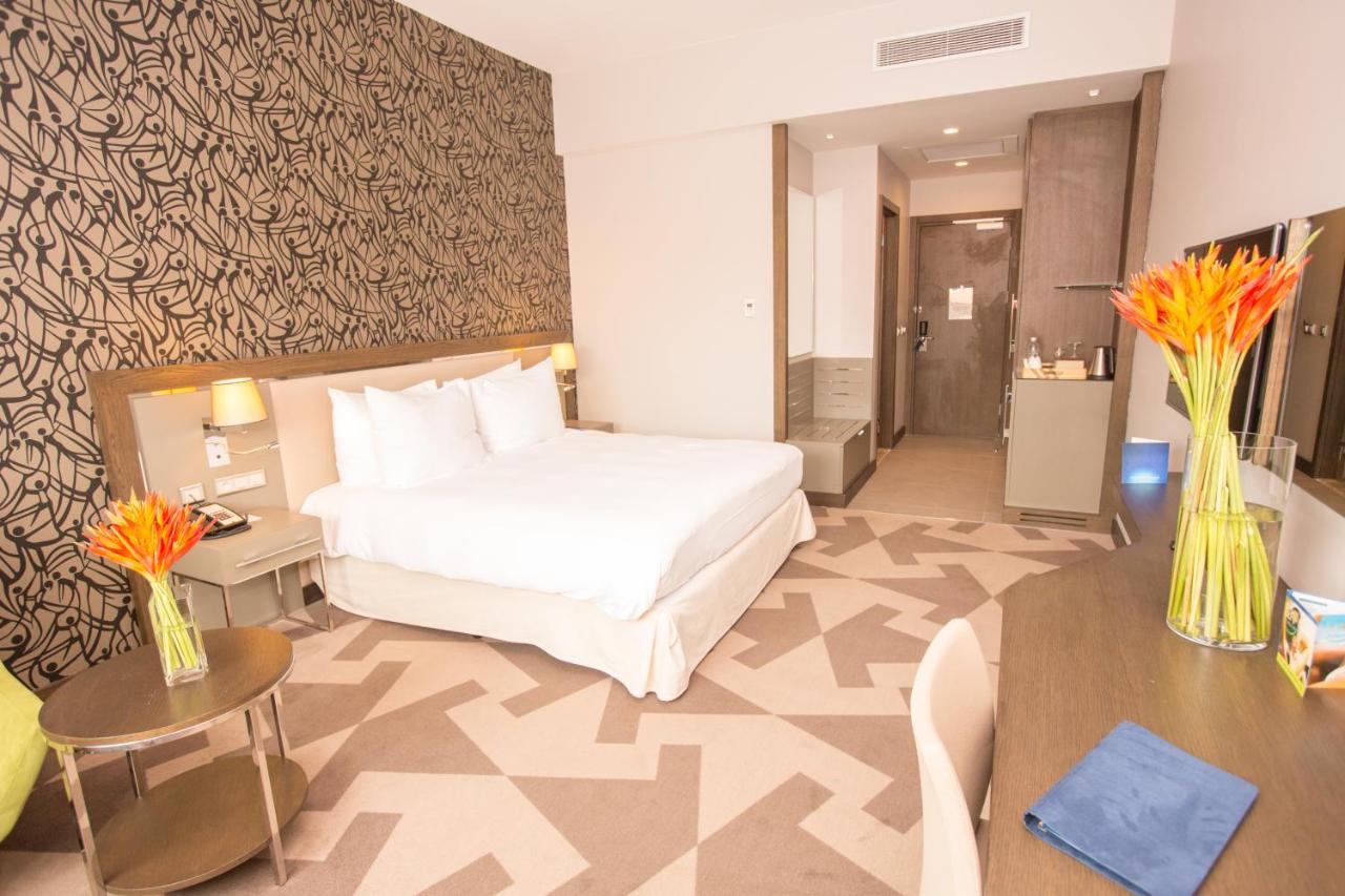 Radisson Blu Hotel, Abidjan Airport photo
