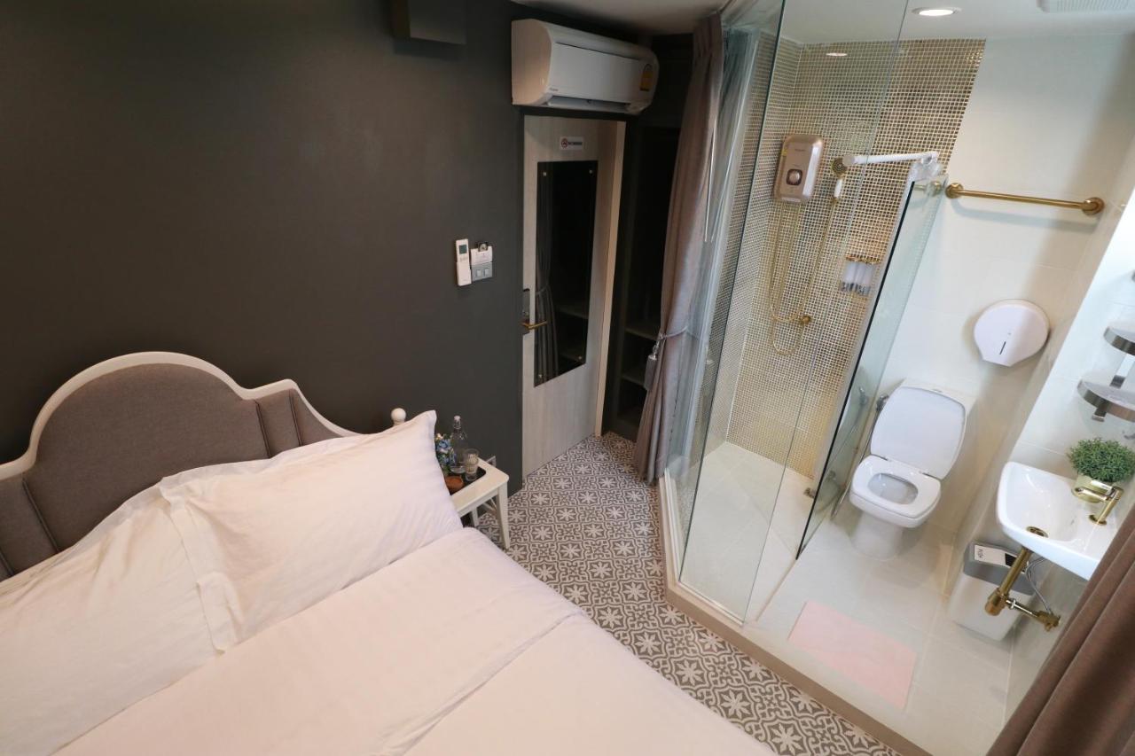 The LOL Elephant Hostel - 3