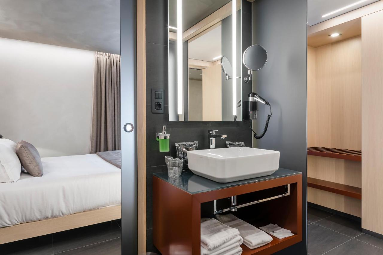Hotel Metropolis photo