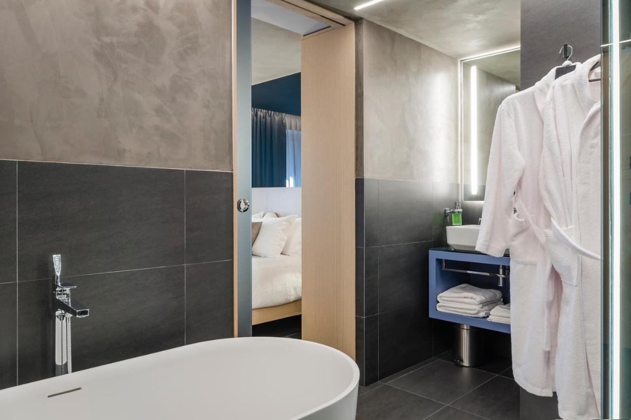Hotel Metropolis photo