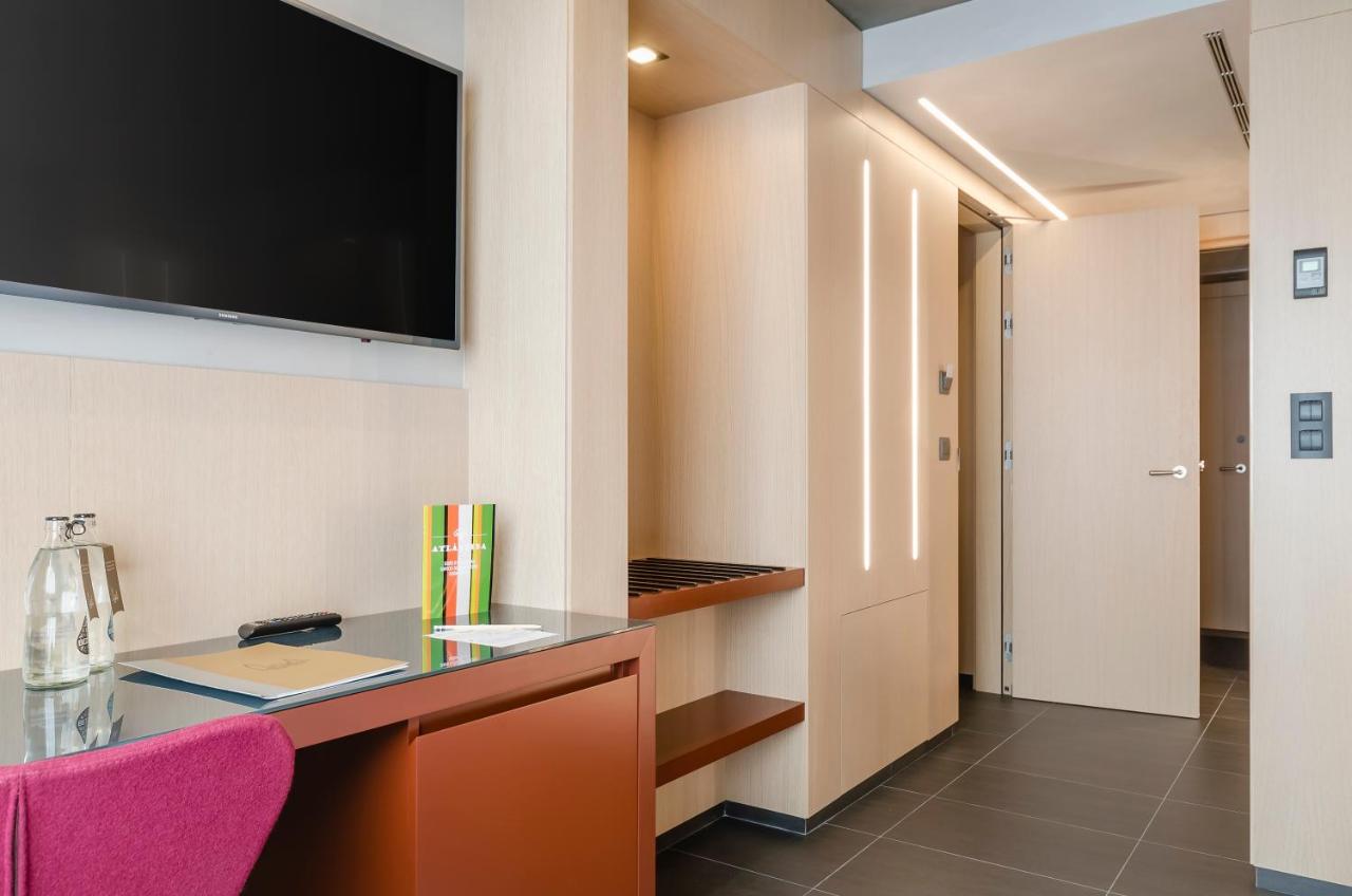 Hotel Metropolis photo